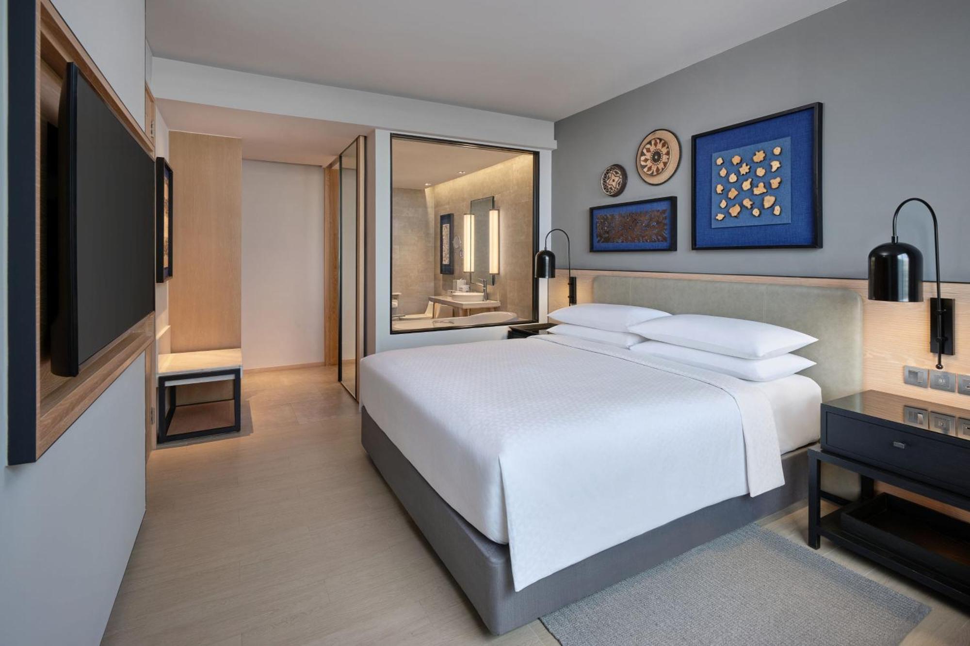 Four Points By Sheraton Phuket Patong Beach Resort 外观 照片